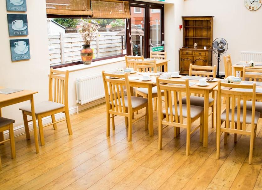 Dining room Photo