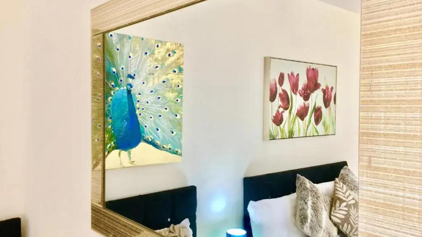 London Luxury Ensuite Apartment