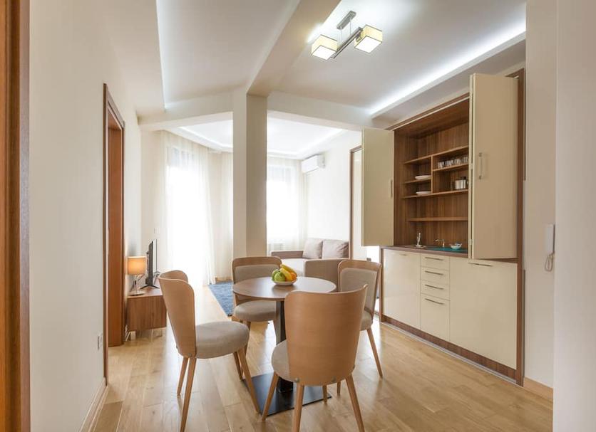 Dining room Photo