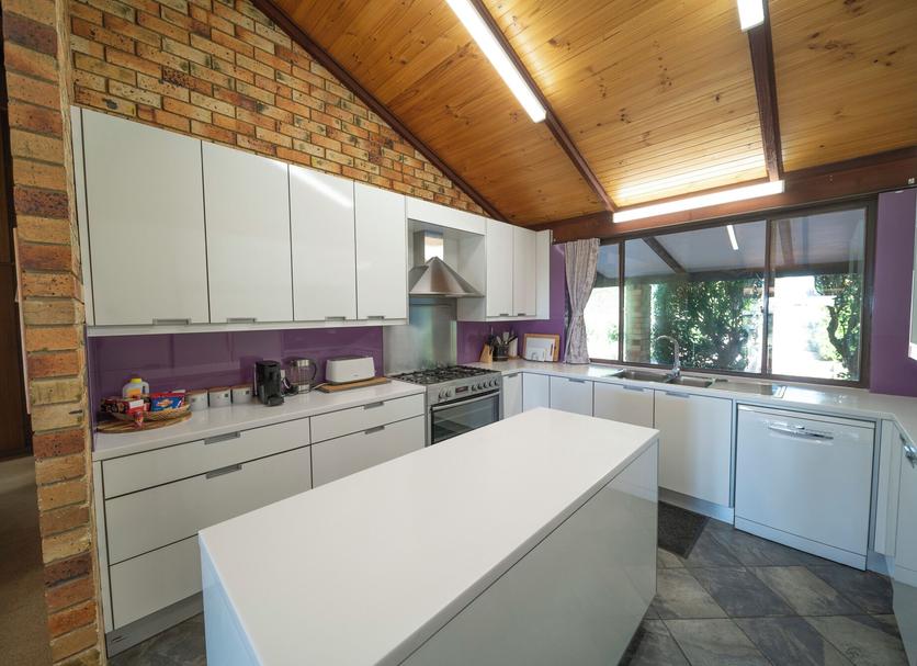 Kitchen Photo
