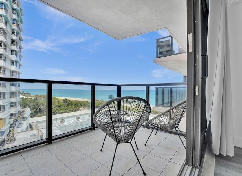 Balcony Photo