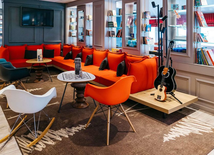 Lounge Photo