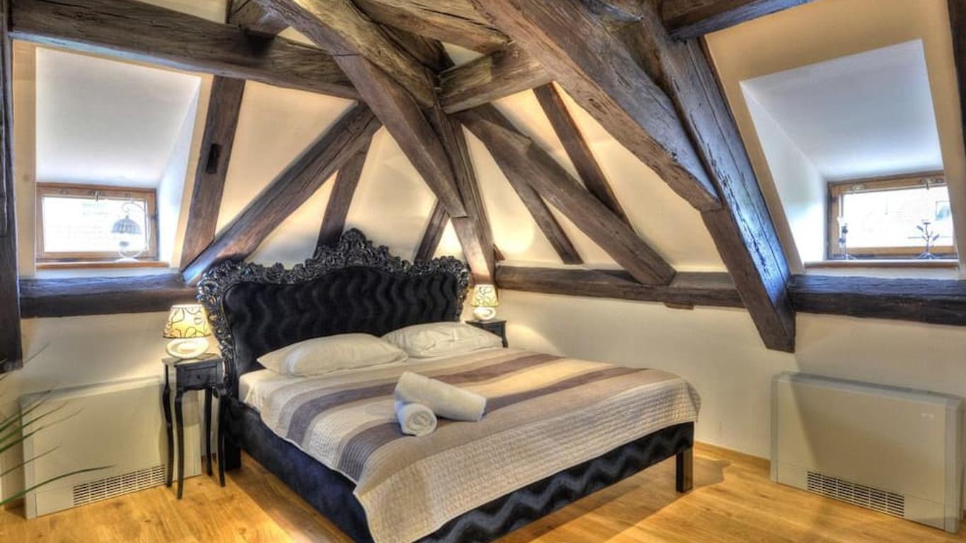 Old Town Boutique Apartments