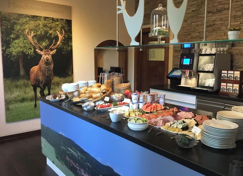 Buffet Photo