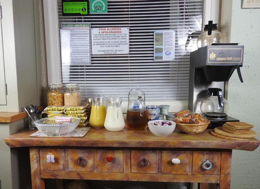 Buffet Photo