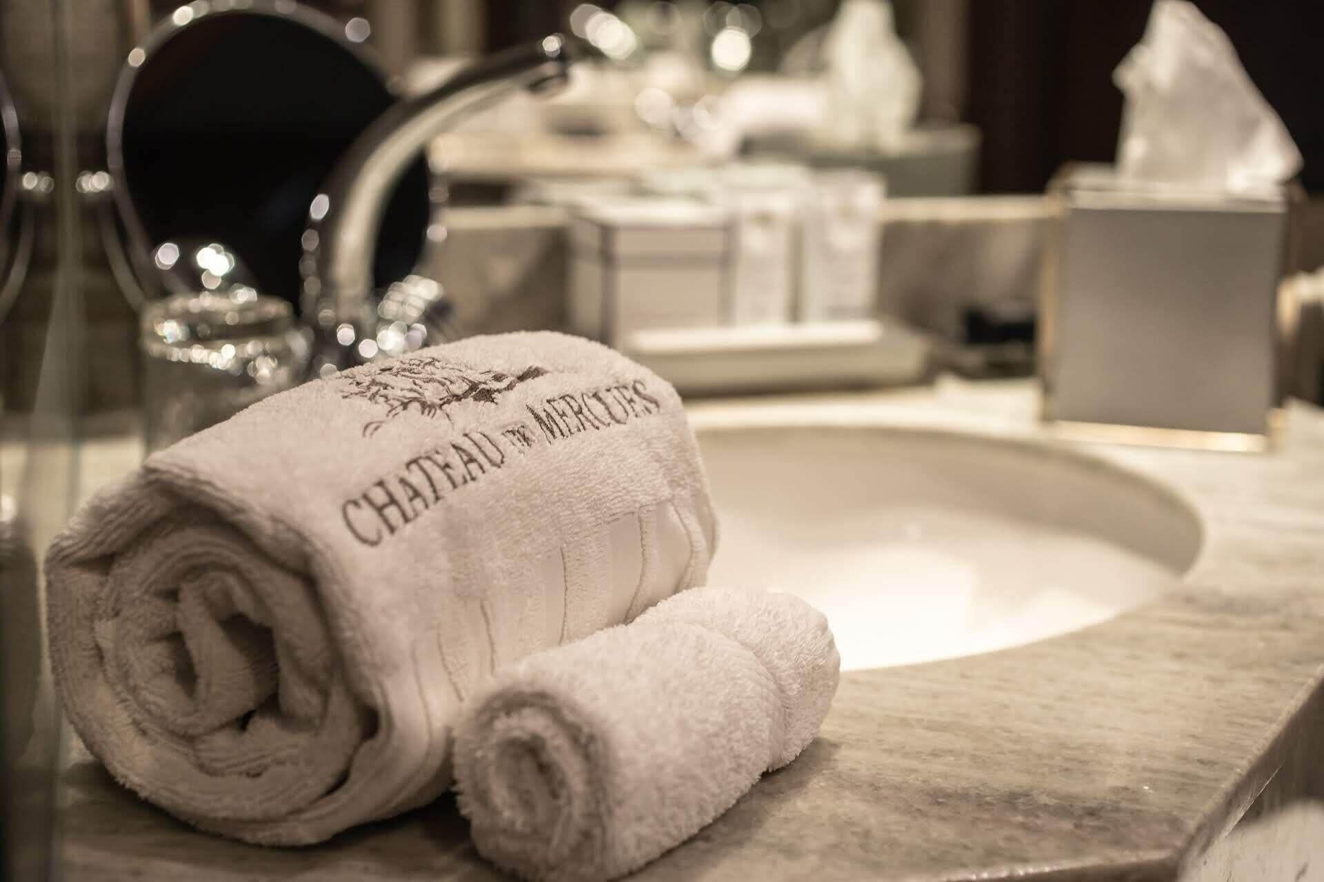 Room amenity