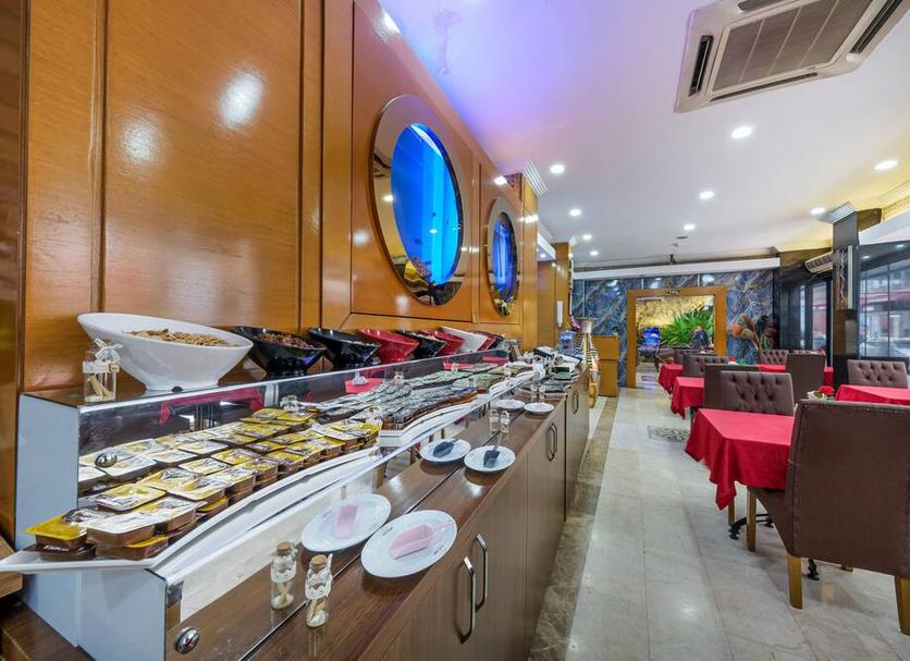 Buffet Photo