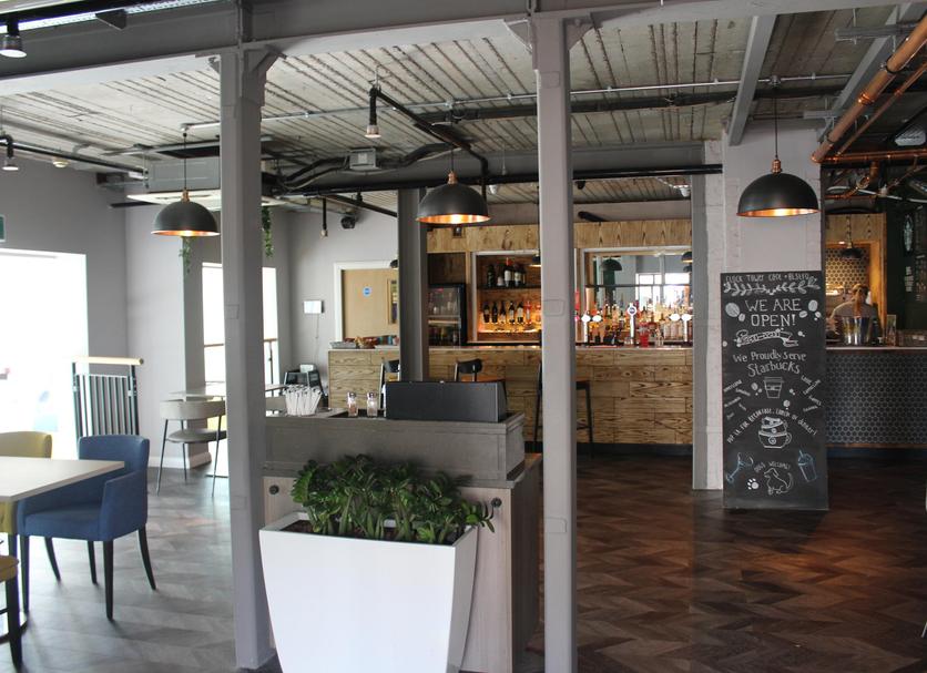 Restaurant Photo