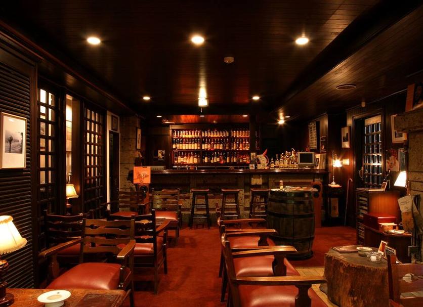 Bar Photo