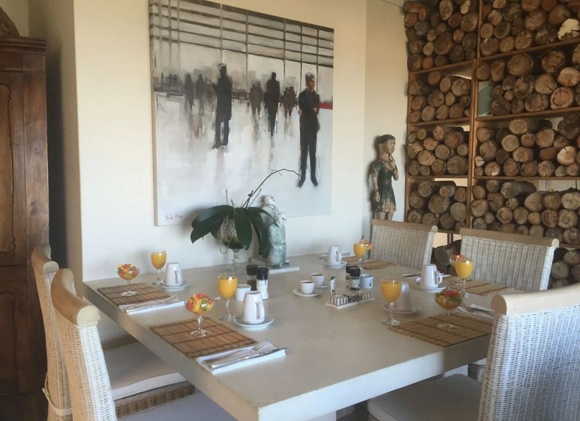 Dining room Photo