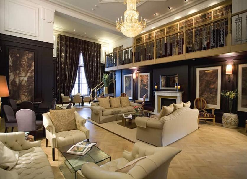 Lounge Photo