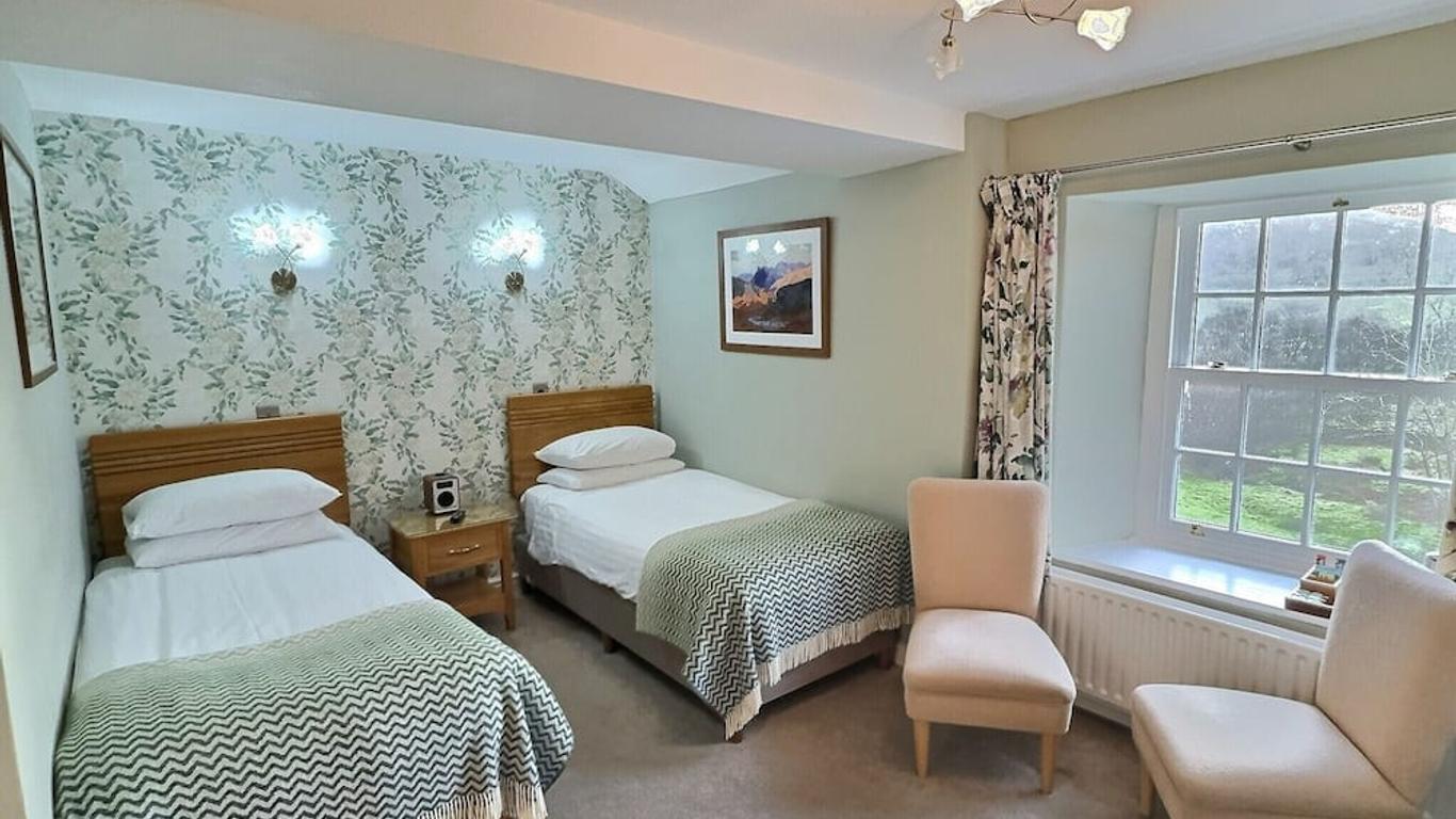 Three Shires Inn