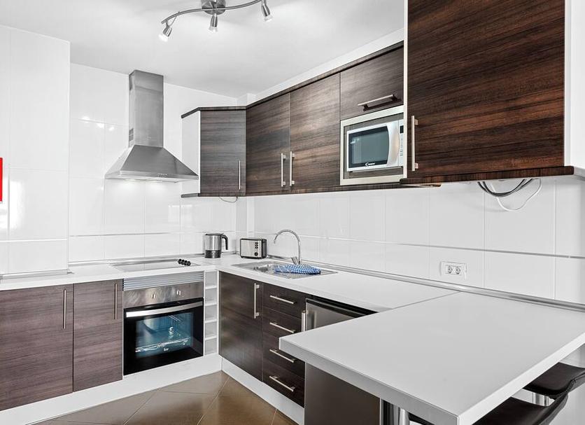 Kitchen Photo
