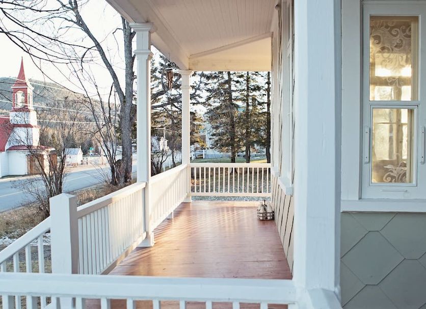Balcony Photo