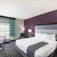 La Quinta Inn & Suites by Wyndham McAllen La Plaza Mall