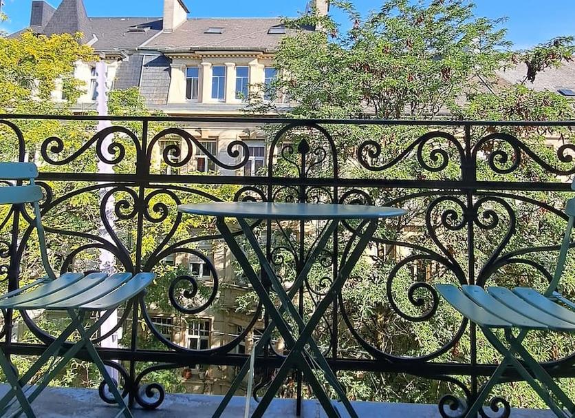 Balcony Photo