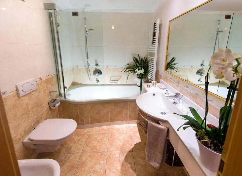 Bathroom Photo