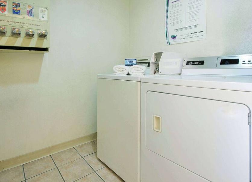 Laundry facility Photo