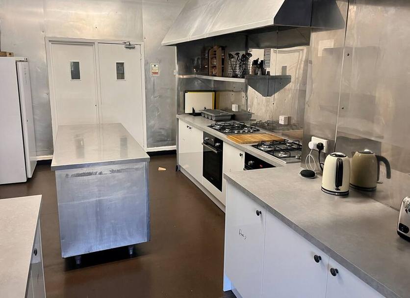 Kitchen Photo