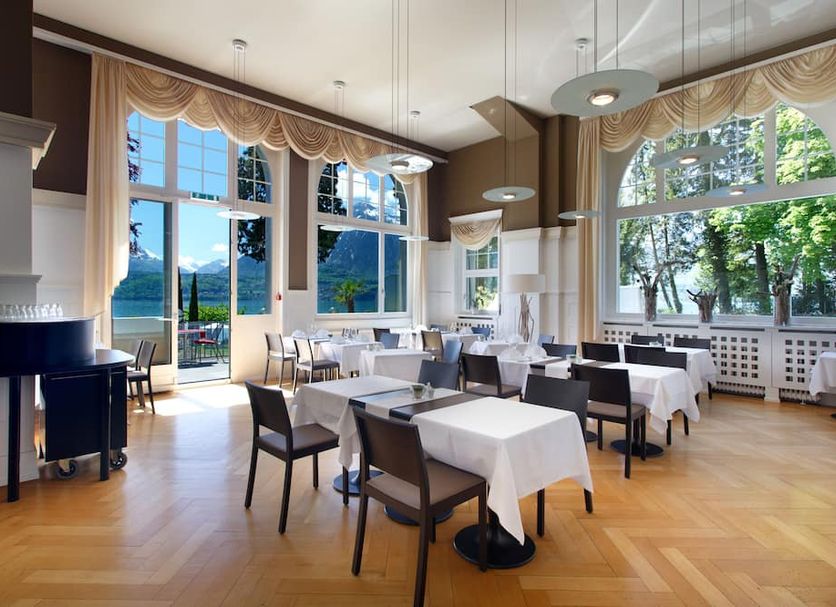 Restaurant Photo