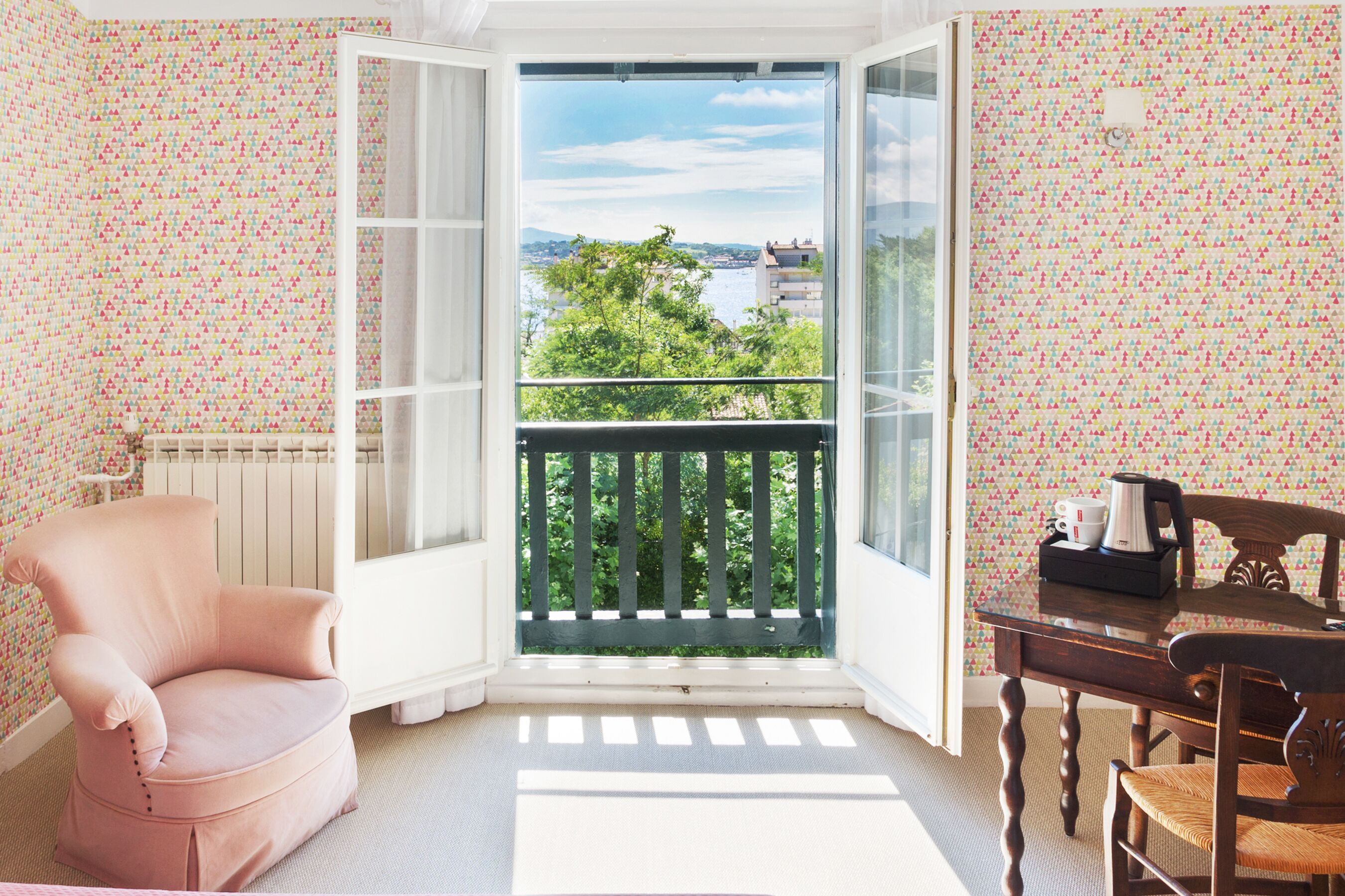 Balcony Photo