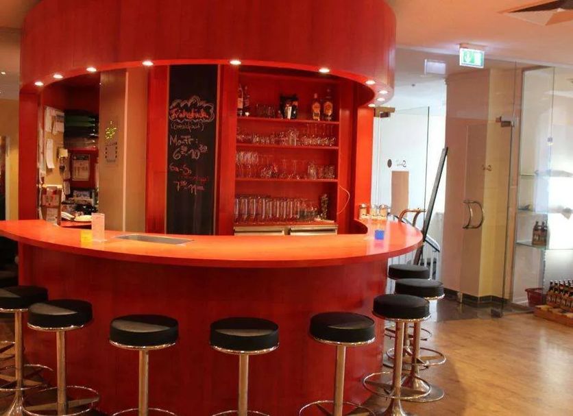 Bar Photo