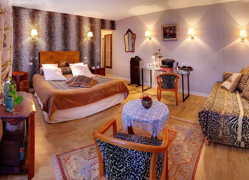 Bedroom Photo