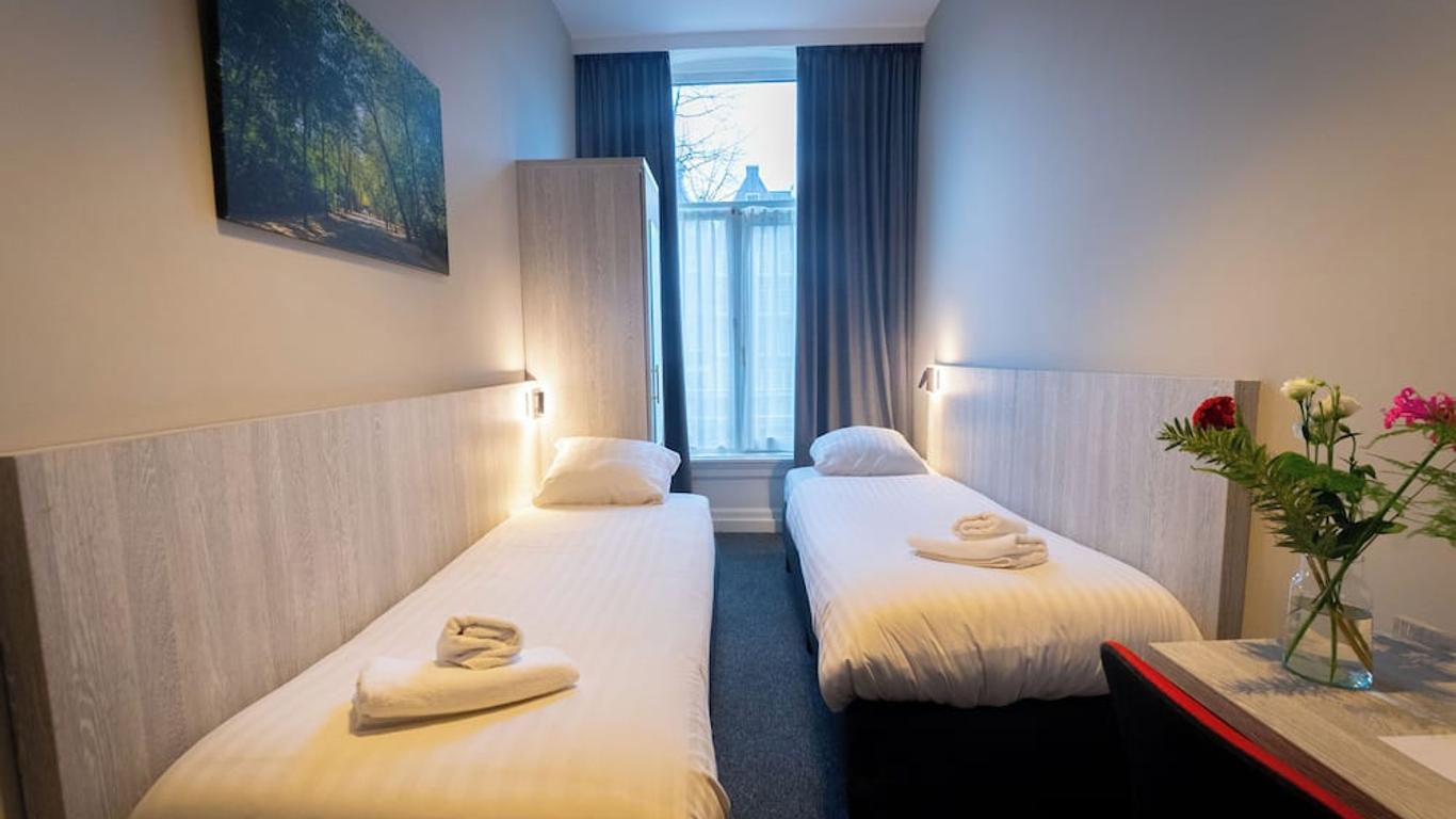 Crown Hotel