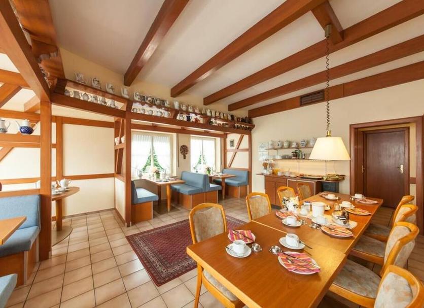Dining room Photo