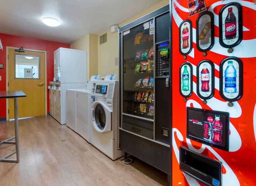 Laundry facility Photo