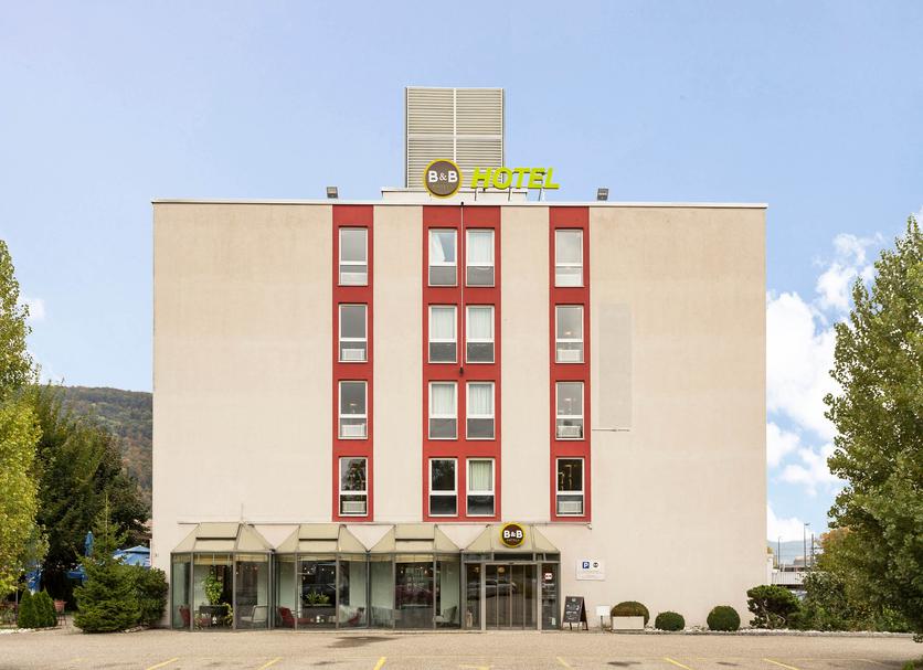 Building Photo