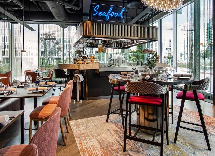 Restaurant Photo