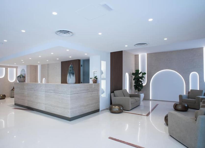 Front desk Photo