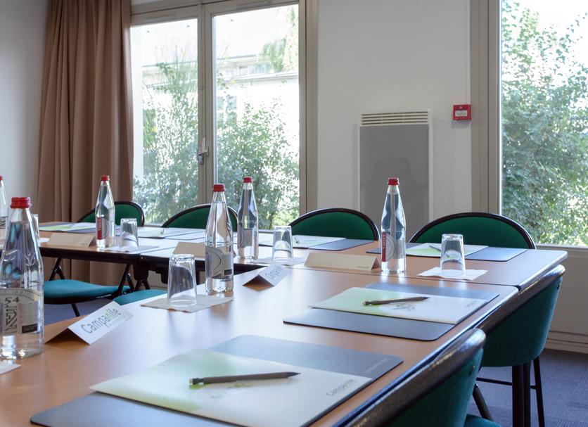 Conference room Photo