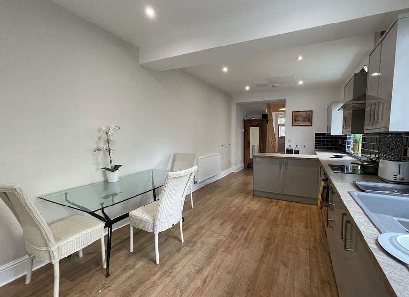 Kitchen Photo