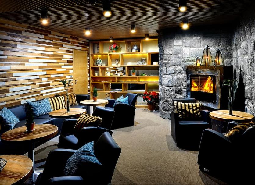 Lounge Photo