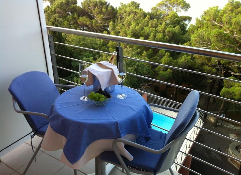 Balcony Photo