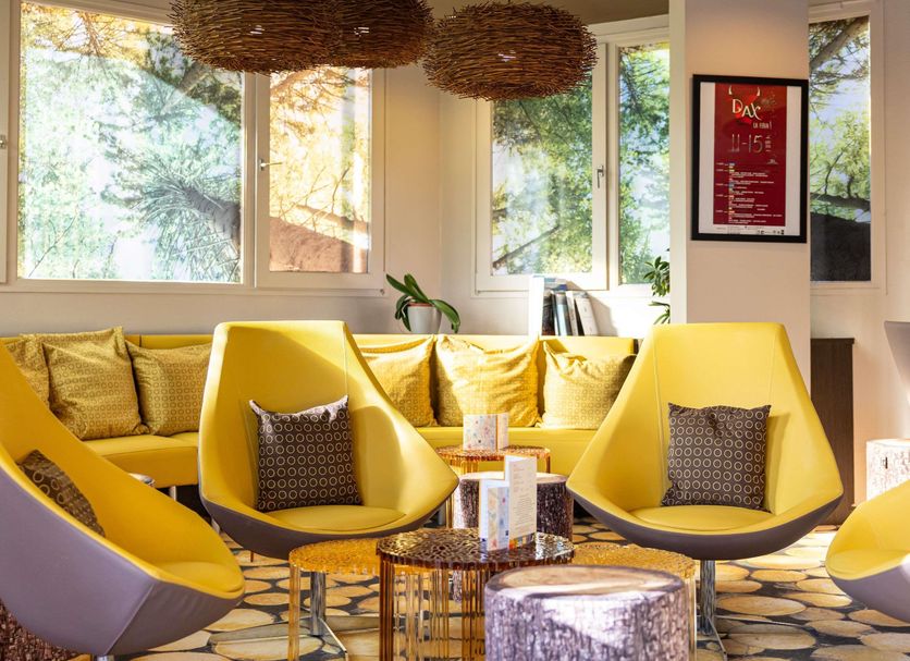 Lounge Photo