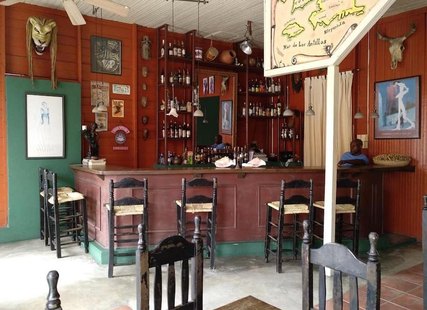 Bar Photo