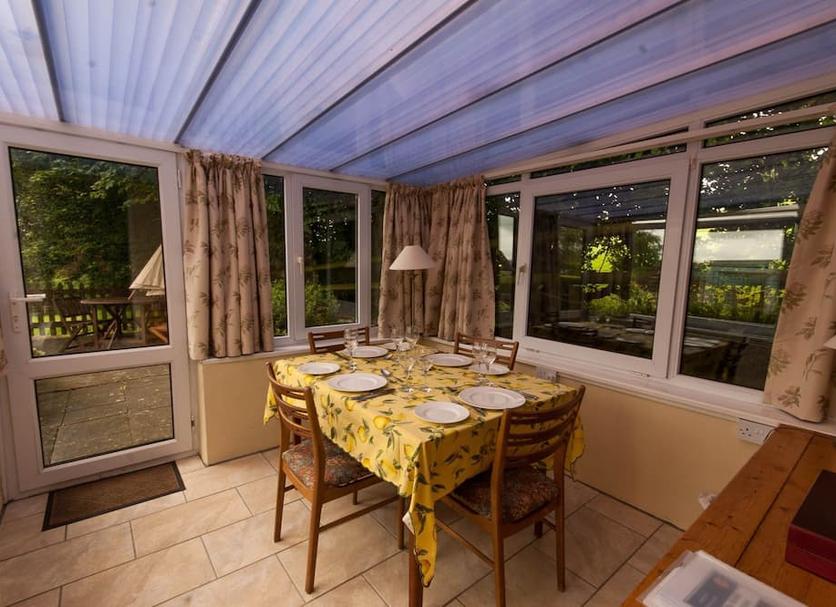Dining room Photo