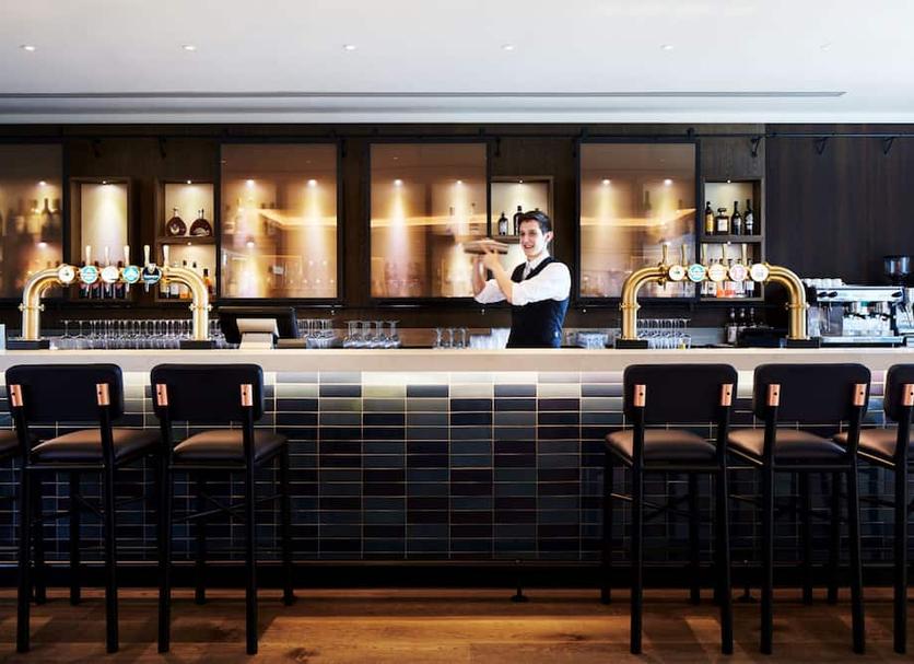 Bar Photo
