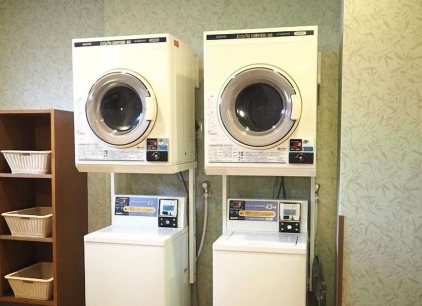 Laundry facility Photo