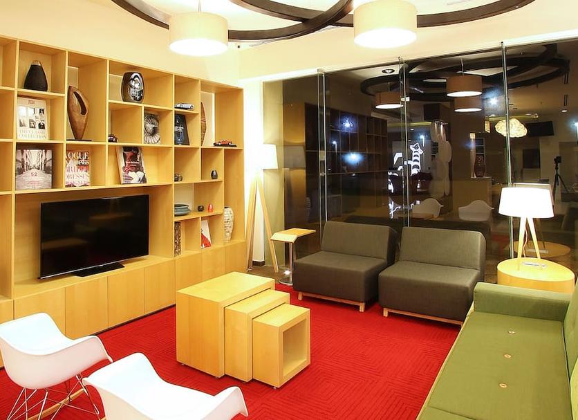 Lounge Photo