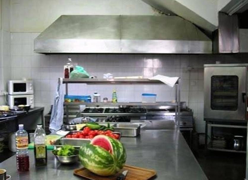 Kitchen Photo