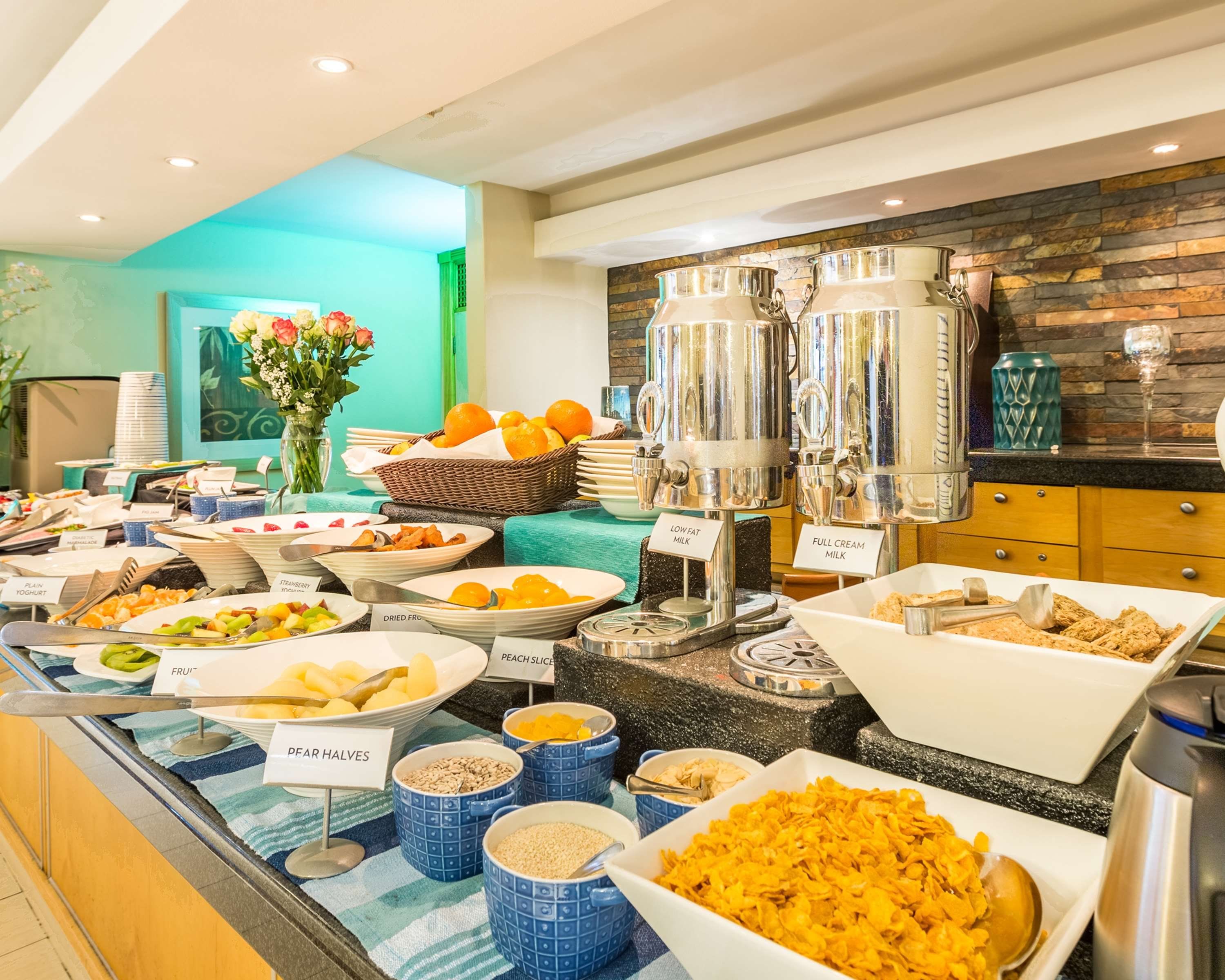 Buffet Photo