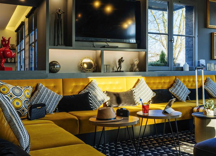 Lounge Photo
