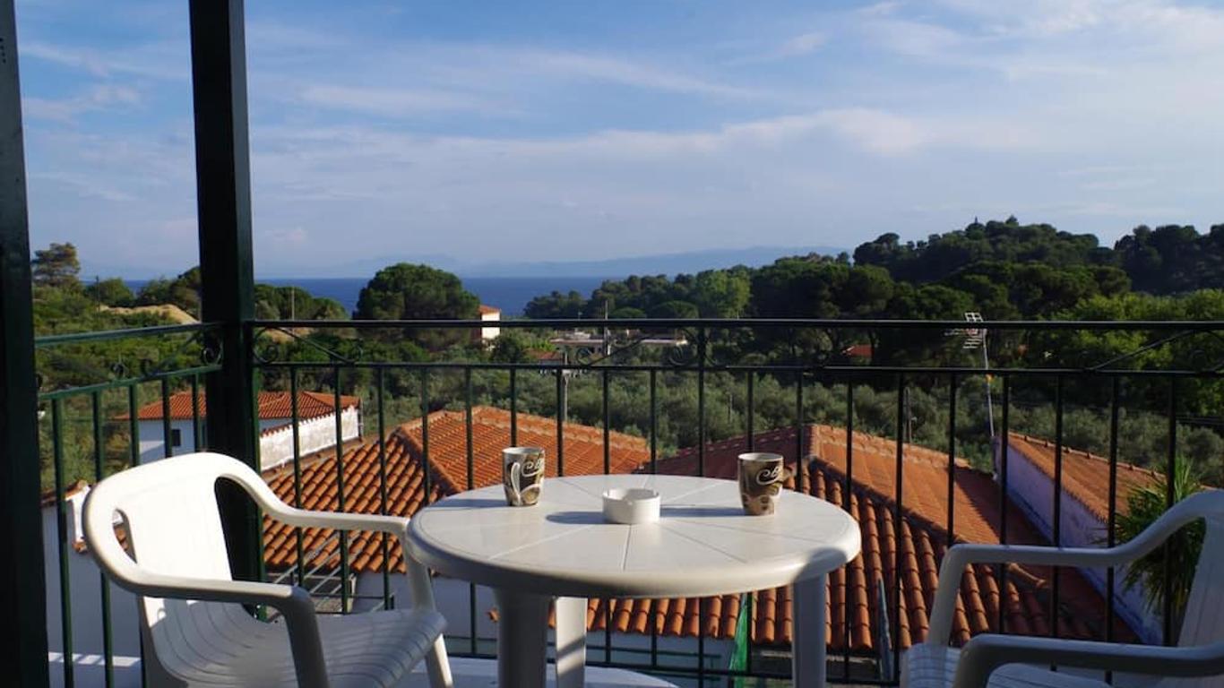 Esperos Hotel