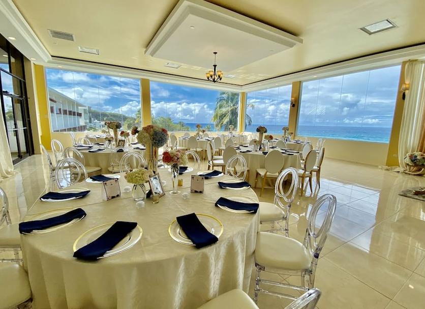 Banquet hall Photo