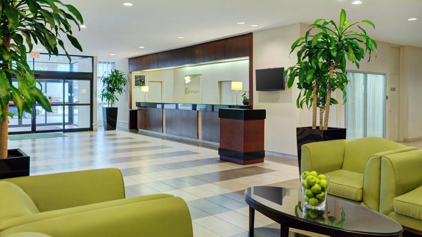 Holiday Inn Burlington Conference Centre By IHG
