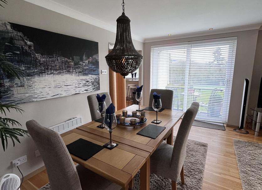 Dining room Photo